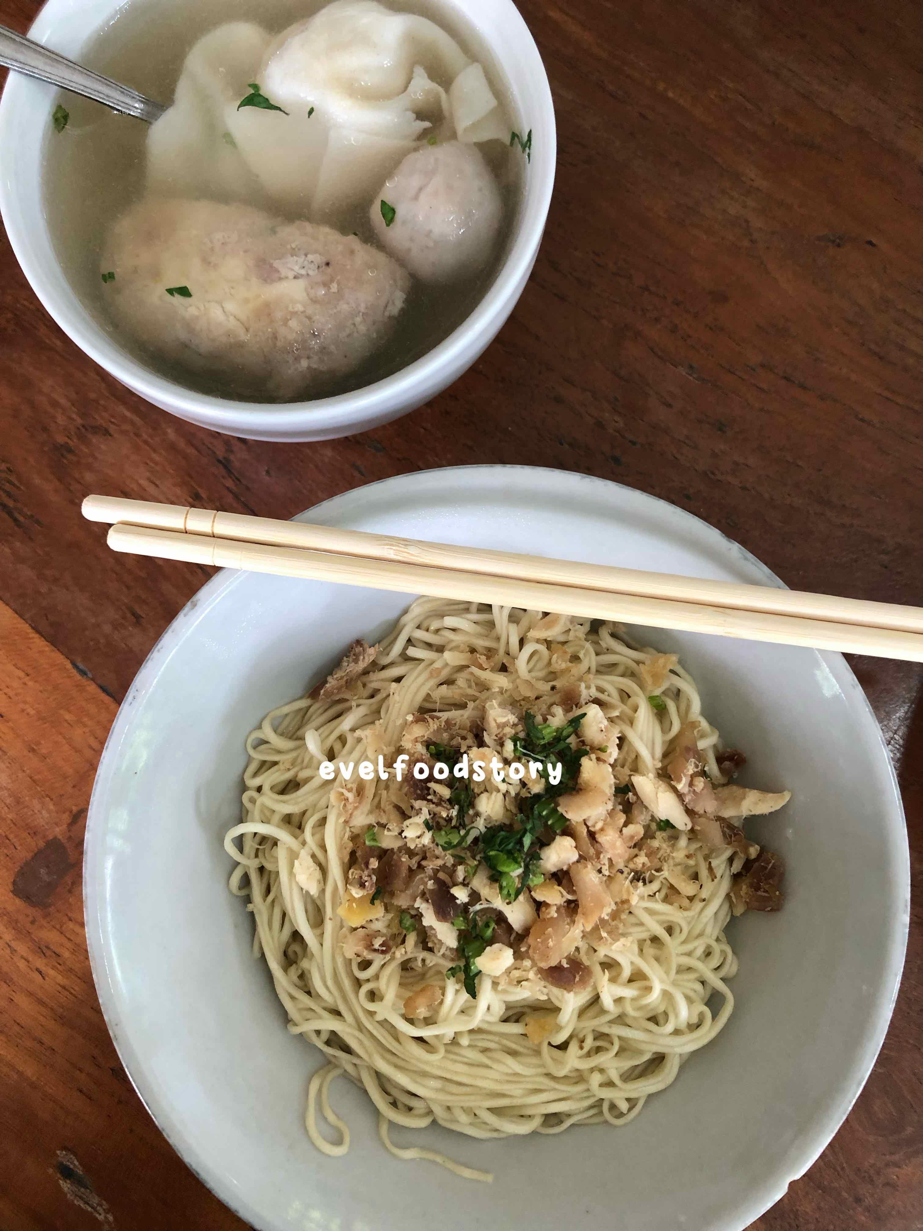 Mie Encek review