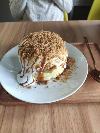 https://dgji3nicqfspr.cloudfront.net/LUBUK_BAJA/Japanese_Restaurant/Pan__Co_Japanese_Fluffy_Pancakes/Reviews/thumbnail/IMG_Review_1713798318158_compressed7028331373236513250_1713798318490.jpg