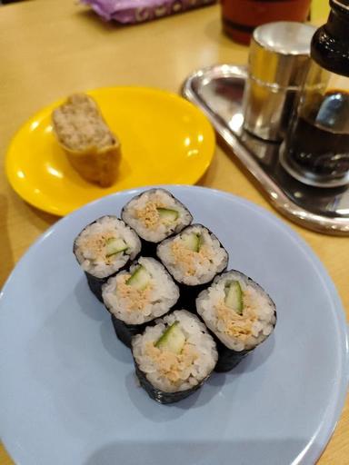 https://dgji3nicqfspr.cloudfront.net/LUBUK_BAJA/Japanese_Restaurant/Sushi_Tei/Reviews/thumbnail/uploadsuploads-thumb_1715433972419.jpg