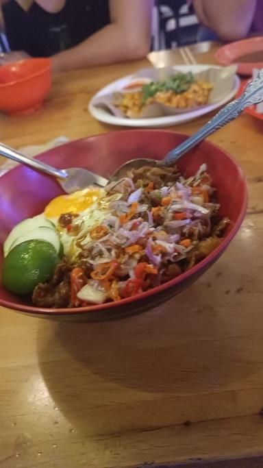 https://dgji3nicqfspr.cloudfront.net/LUBUK_BAJA/Restaurant/Aroma_Rice_Bowl/Reviews/thumbnail/IMG_Review_1712930141493_compressed525261801159864310_1712930142186.jpg