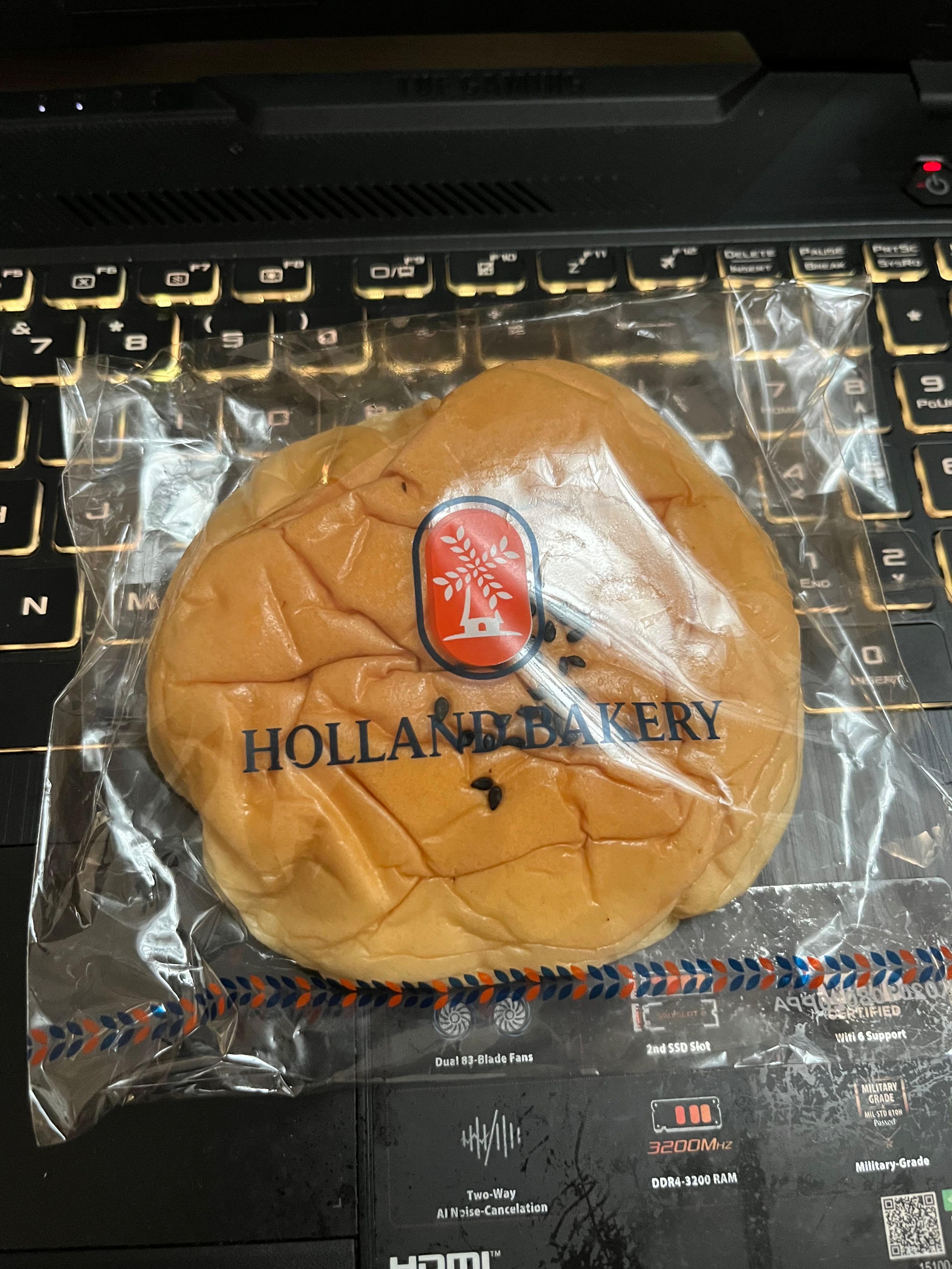 Holland Bakery Mampang Lama review