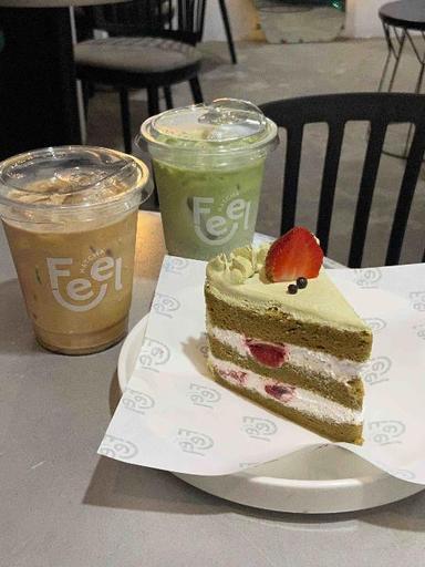 https://dgji3nicqfspr.cloudfront.net/MAMPANG_PRAPATAN/Cafe/Feel_Matcha__Kemang/Reviews/thumbnail/uploadsuploads-thumb_1715166310933.jpg