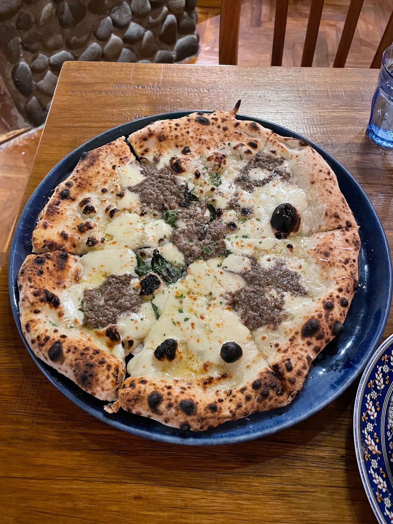 Zapoli Pizzeria review