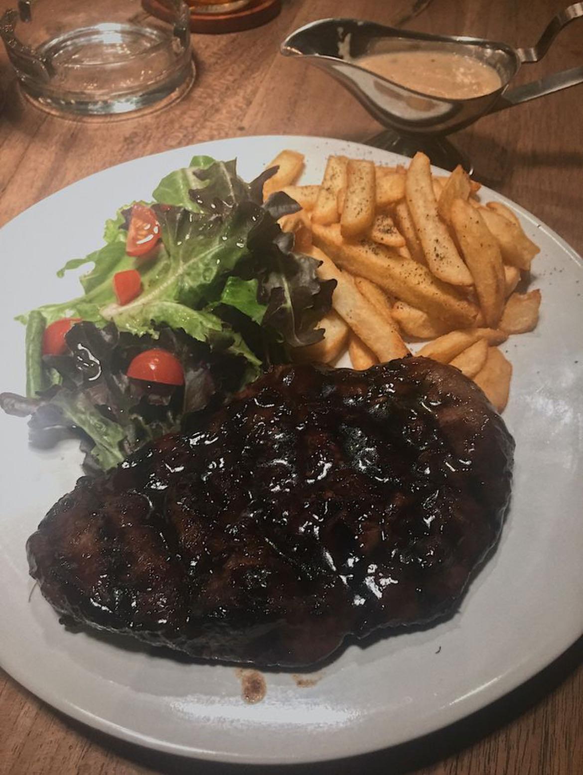 Ozt Cafe & Steak House review