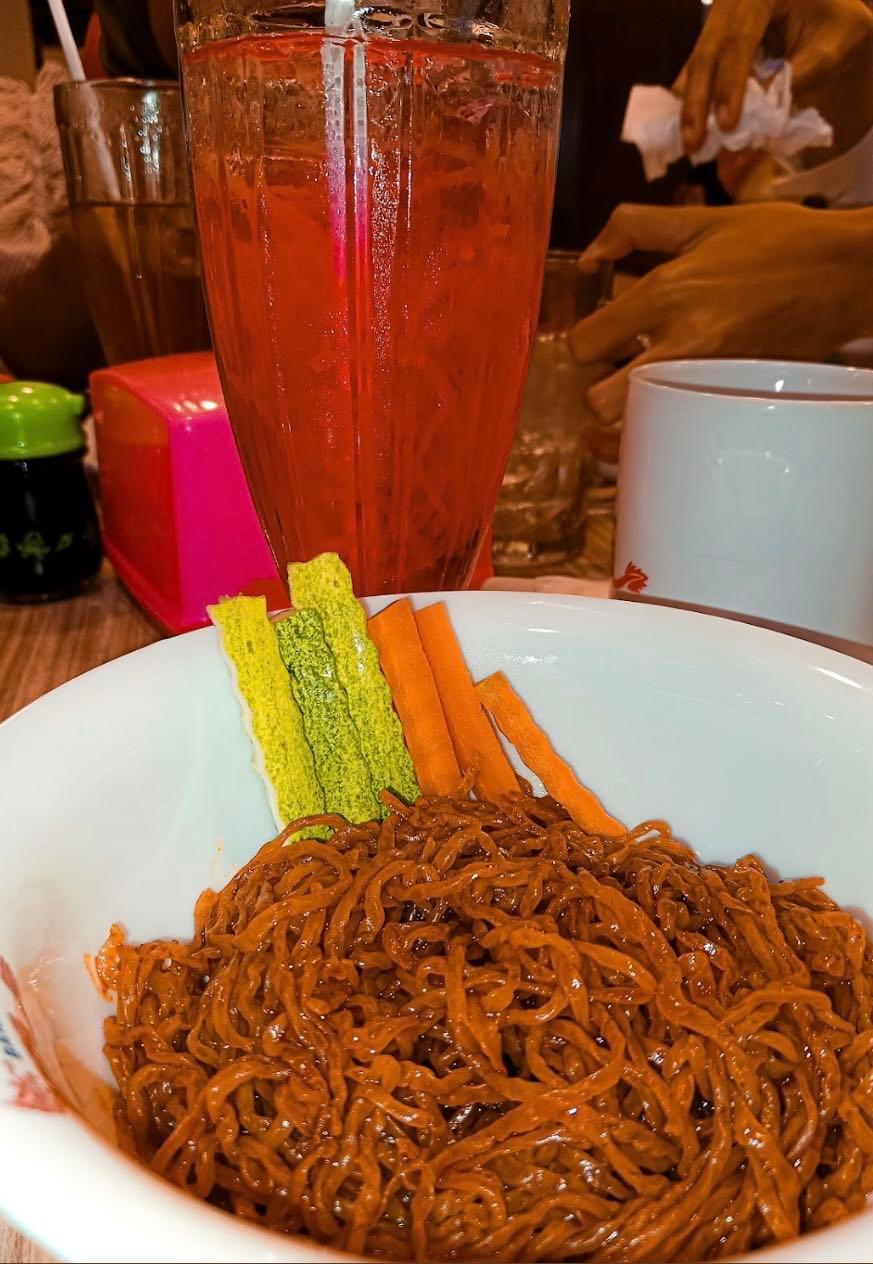 Bakmi Naga Resto - City Plaza Jatinegara review