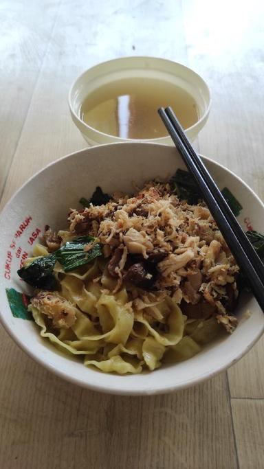 https://dgji3nicqfspr.cloudfront.net/MEDAN_SATRIA/Restaurant/Mie_Ayam_Suka_Baru_Cabang_Senen/Reviews/thumbnail/uploadsuploads-thumb_1715494984373.jpg