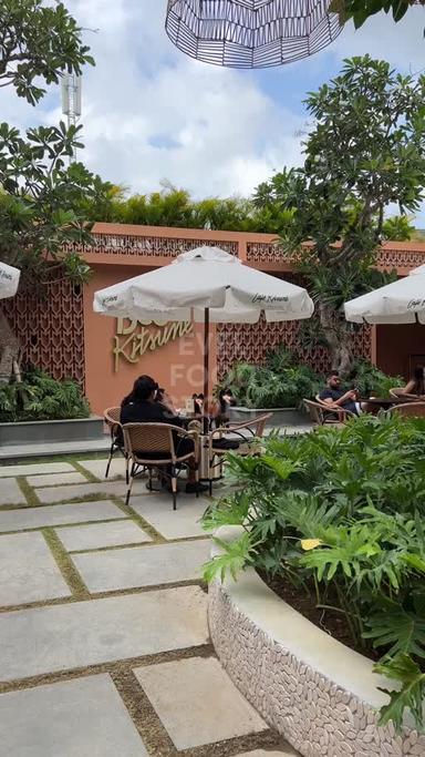 https://dgji3nicqfspr.cloudfront.net/MENGWI/Restaurant/Desa_Kitsune_Canggu/Reviews/22file-17D9A4739480E9E6_171858554965722_1718585550810.jpg