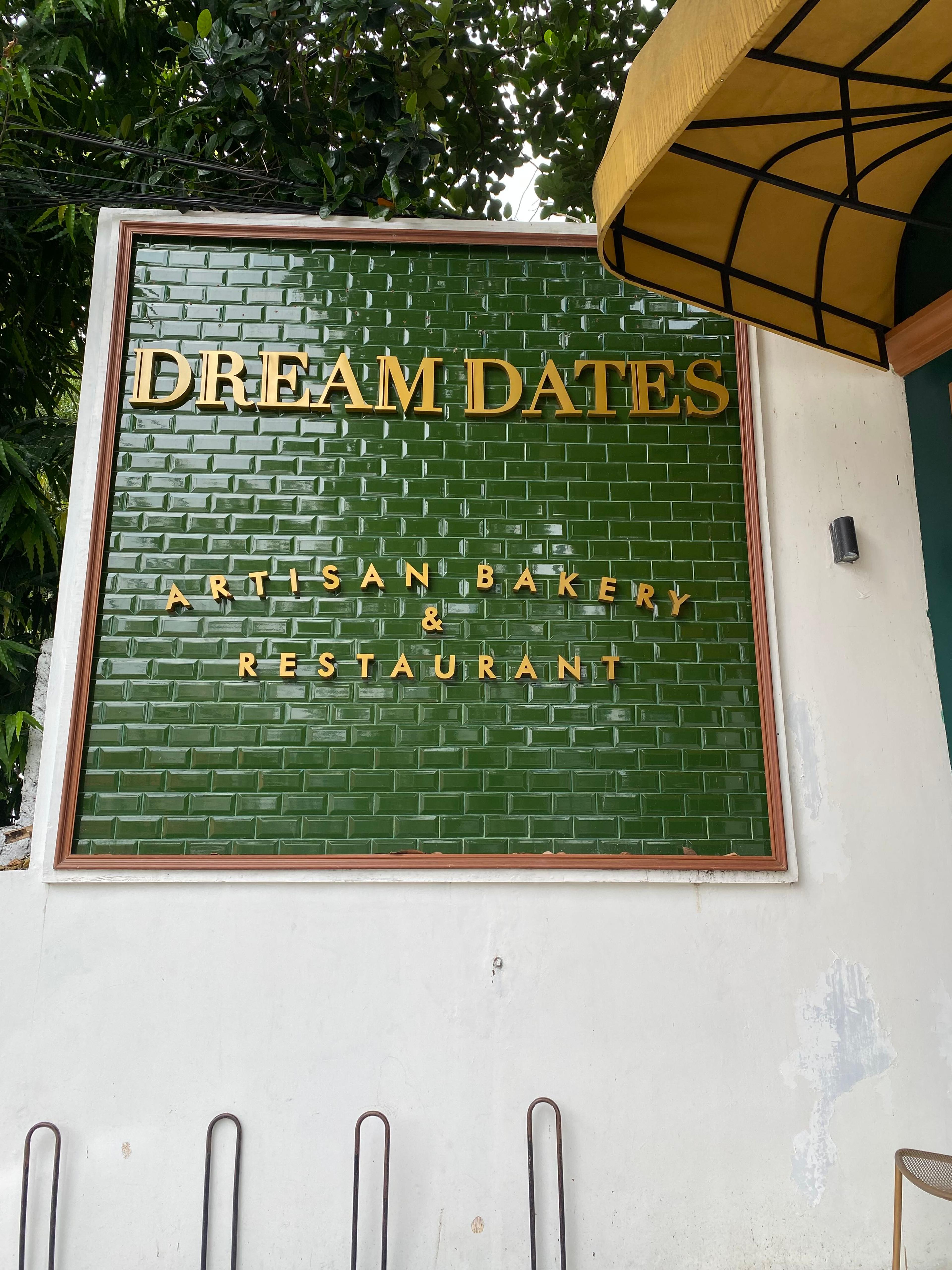 Dream Dates Artisan Bakery & Restaurant Menteng review