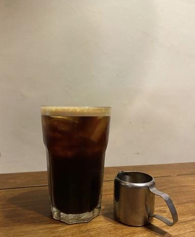 https://dgji3nicqfspr.cloudfront.net/MENTENG/Cafe/Sabang_16_Kopi__Srikaya/Reviews/thumbnail/file_1709185990476.jpg