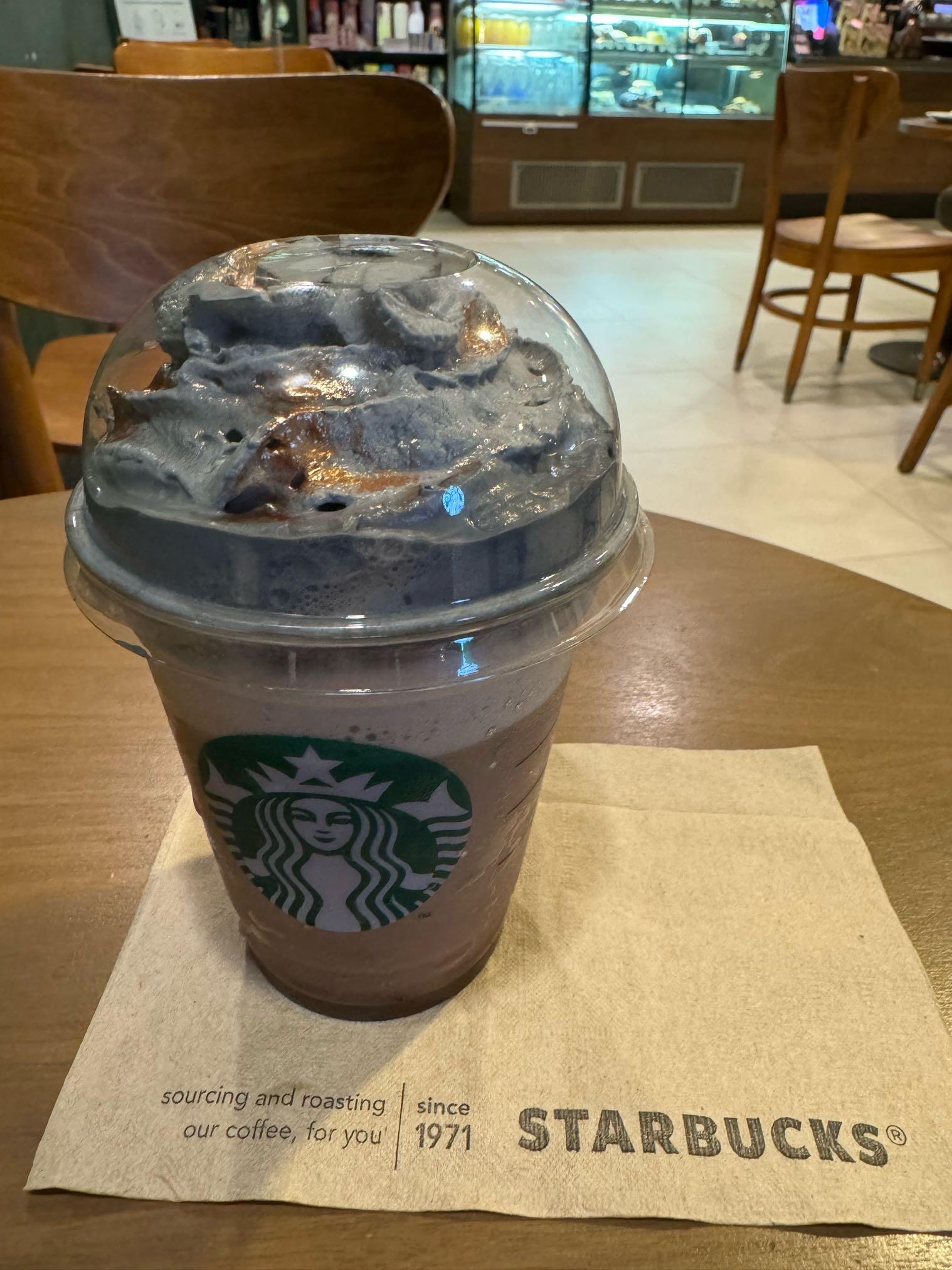 Starbucks - Sinarmas Land Plaza review