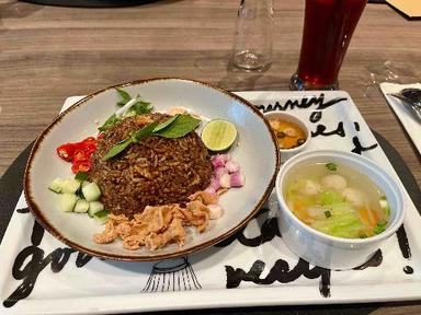 https://dgji3nicqfspr.cloudfront.net/MENTENG/Restaurant/Greyhound_Cafe__Menteng/Reviews/thumbnail/uploadsuploads-thumb_1715248019037.jpg