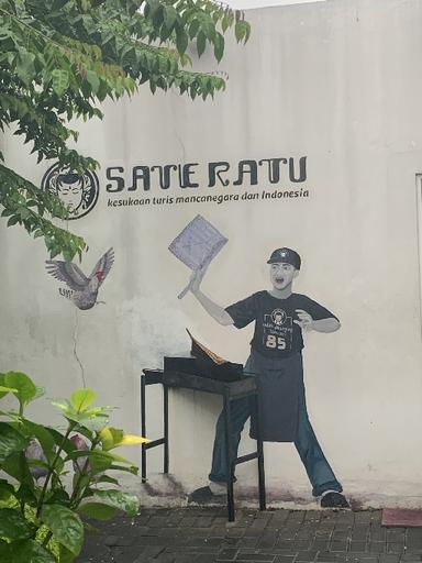 https://dgji3nicqfspr.cloudfront.net/NGAGLIK/Restaurant/Sate_Ratu/Reviews/thumbnail/file_1703926995434.jpg