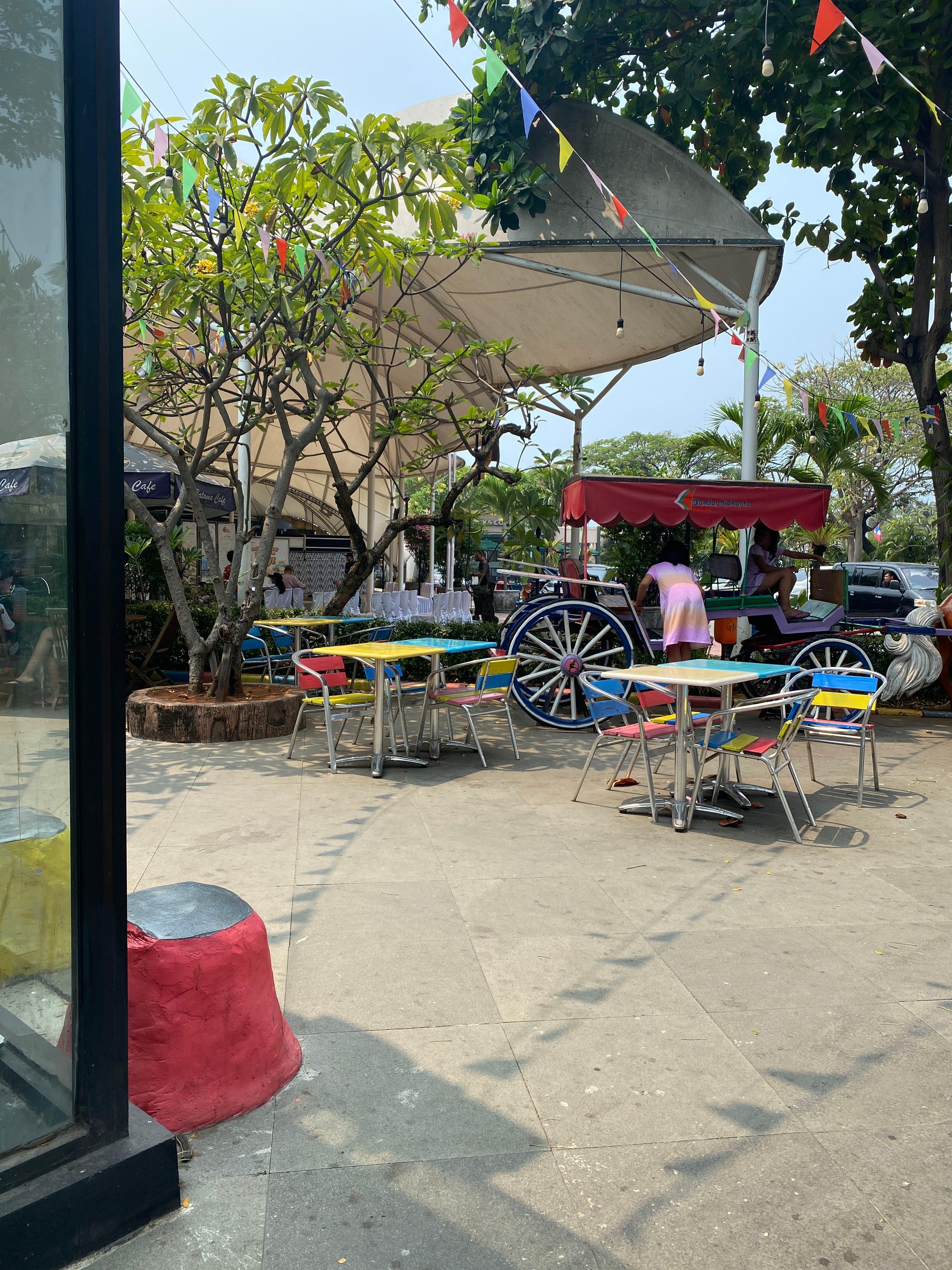 Batavia Cafe - Ancol review