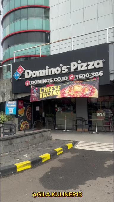 https://dgji3nicqfspr.cloudfront.net/PADEMANGAN/Restaurant/DominoS_Pizza__Mangga_Dua_Square/Reviews/22file-17D2F9BE95F5D6EF_171670900575222_1716709006958.jpg