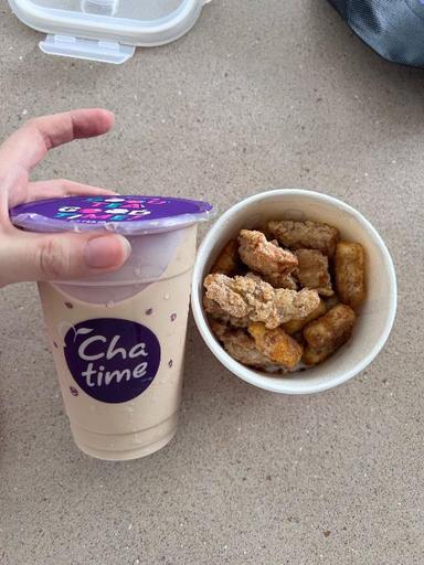 https://dgji3nicqfspr.cloudfront.net/PAGEDANGAN/Restaurant/Chatime__Qbig_Bsd_Tangerang_Selatan/Reviews/thumbnail/file-17D4902A765BA945-thumb_1717155870688.jpg