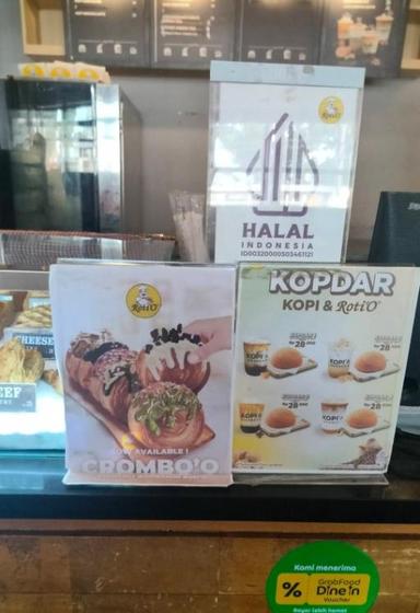 https://dgji3nicqfspr.cloudfront.net/PASAR_MINGGU/Bakery/Roti_O/Reviews/thumbnail/uploadsuploads-thumb_1714063942230.jpg