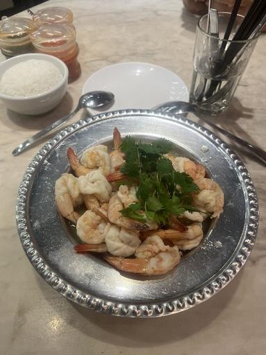 https://dgji3nicqfspr.cloudfront.net/PENJARINGAN/Chinese_Restaurant/Mutiara/Reviews/thumbnail/file_1706533167506.jpg