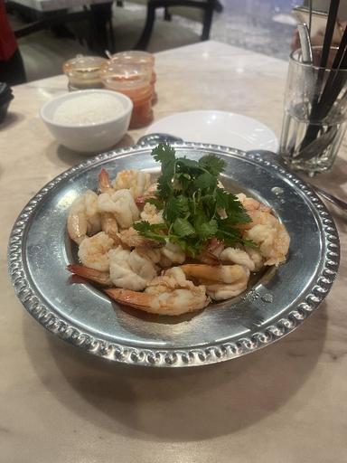 https://dgji3nicqfspr.cloudfront.net/PENJARINGAN/Chinese_Restaurant/Mutiara/Reviews/thumbnail/file_1706533169608.jpg