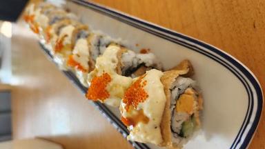 https://dgji3nicqfspr.cloudfront.net/PENJARINGAN/Japanese_Restaurant/Sushi_Hiro__Batavia_Cove_PIK/Reviews/thumbnail/uploadsuploads-thumb_1716036346332.jpg