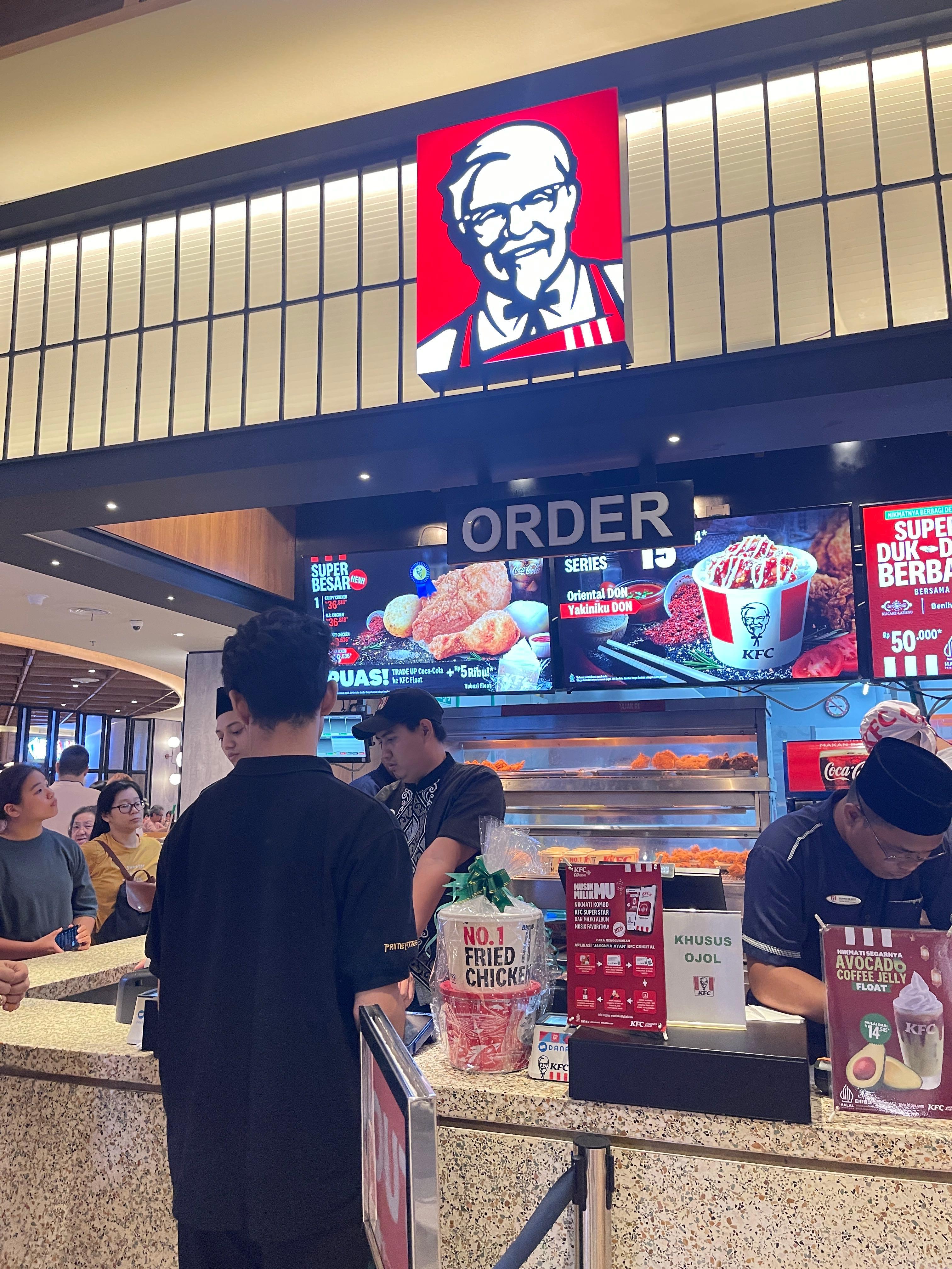 KFC - Emporium Pluit Mall review