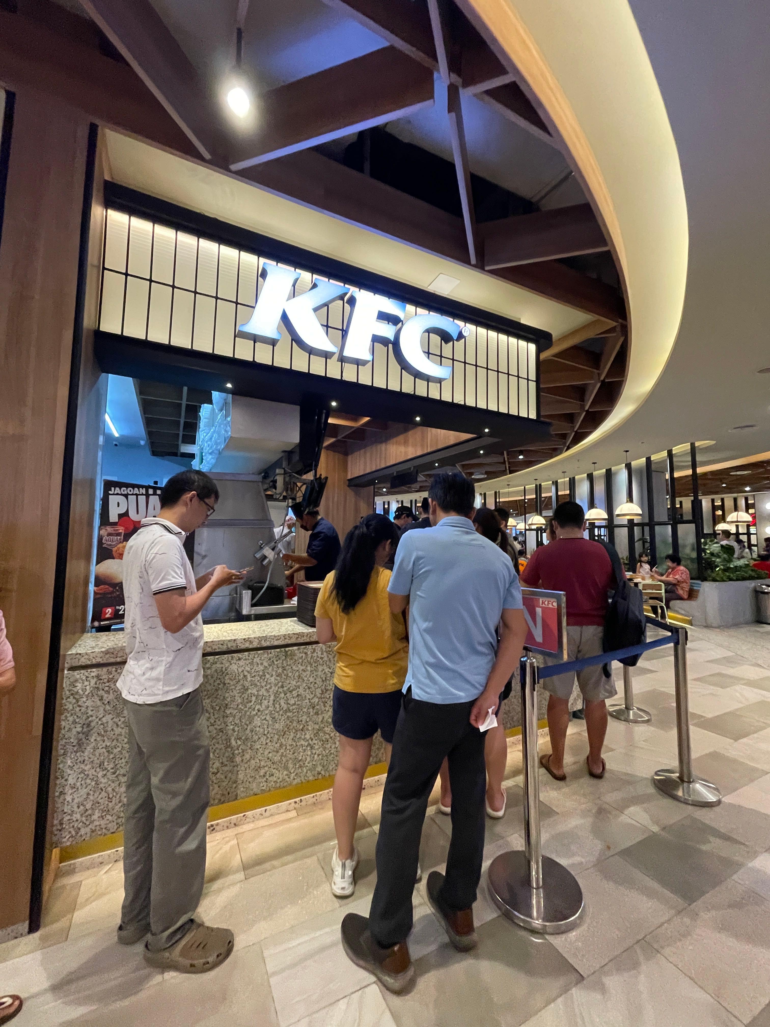 KFC - Emporium Pluit Mall review