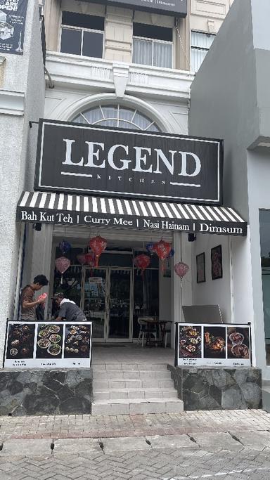 https://dgji3nicqfspr.cloudfront.net/PENJARINGAN/Restaurant/Legend_Kitchen_Pik/Reviews/thumbnail/file_1706978698935.jpg