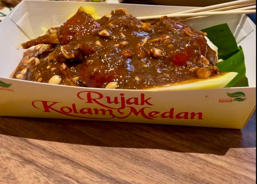 Rujak Kolam Medan - Pantjoran PIK review