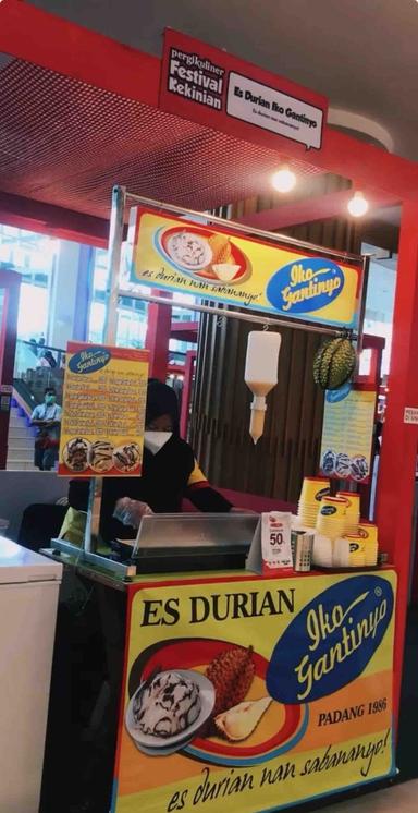 https://dgji3nicqfspr.cloudfront.net/PESANGGRAHAN/Restaurant/Es_Durian_Iko_Gantinyo_Bintaro/Reviews/thumbnail/file_1702184776762.jpg