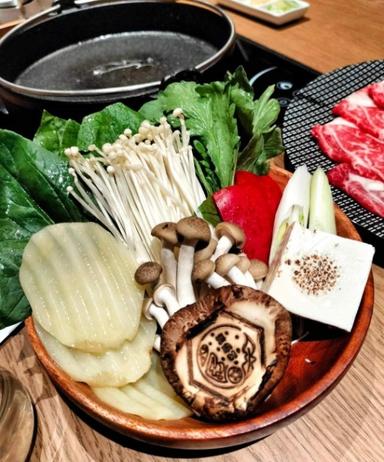 https://dgji3nicqfspr.cloudfront.net/PINANG/Restaurant/Hotaru_Shabu_Shabu/Reviews/thumbnail/IMG_Review_1710610505543_compressed4989889897959551007_1710610508046.jpg