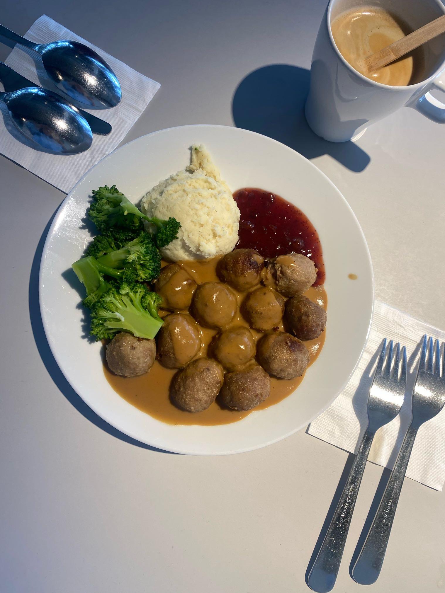 Ikea Restaurant Alam Sutera review