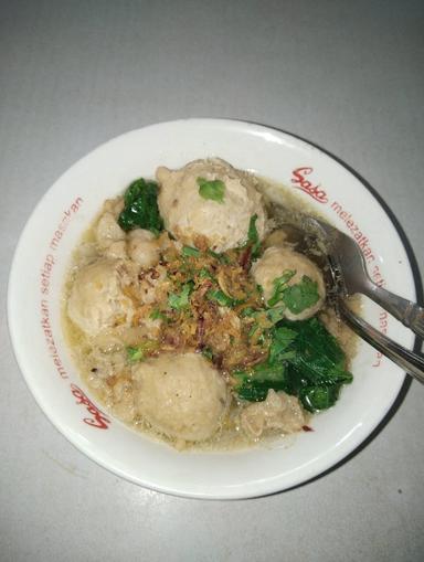 https://dgji3nicqfspr.cloudfront.net/PONDOKGEDE/Restaurant/Bakso_Sp/Reviews/thumbnail/file_1711644842700.jpg