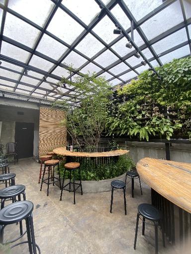 https://dgji3nicqfspr.cloudfront.net/PONDOK_AREN/Cafe/Strangers_Reunion_Coffee/Reviews/thumbnail/file_1704645821103.jpg