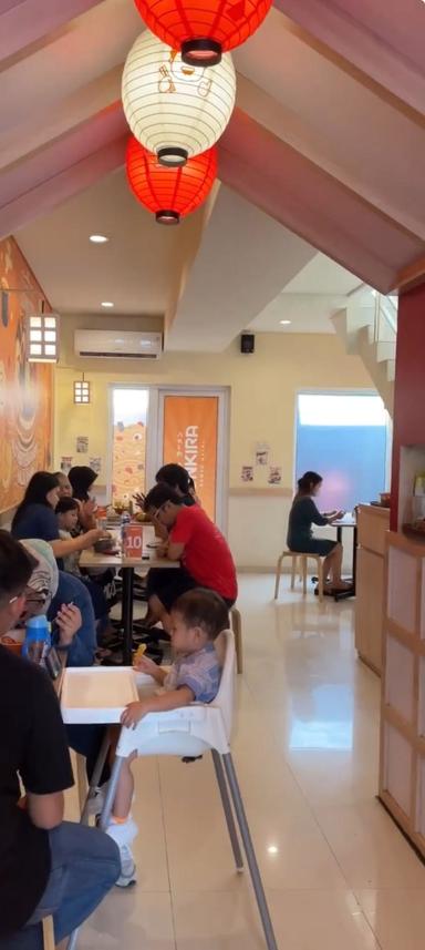 https://dgji3nicqfspr.cloudfront.net/PONDOK_AREN/Japanese_Restaurant/Jonkira_Ramen/Reviews/thumbnail/file_1711787862863.jpg