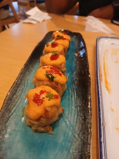 https://dgji3nicqfspr.cloudfront.net/PONDOK_AREN/Japanese_Restaurant/Sushi_Hiro__Taman_Menteng_Bintaro/Reviews/thumbnail/IMG_Review_1720158233116_compressed7399662288037106036-17DF3ACCCF3DBEA4-thumb_1720158234291.jpg