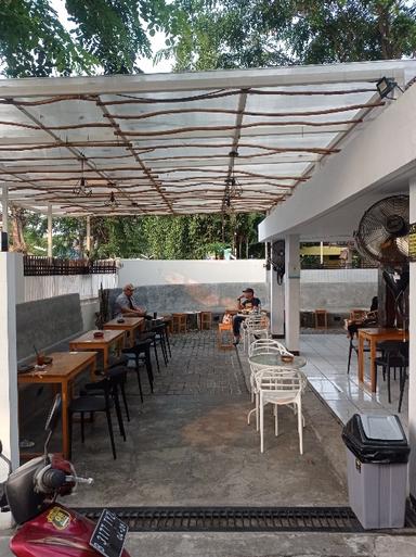 https://dgji3nicqfspr.cloudfront.net/PULO_GADUNG/Cafe/Noesantara_Coffee__Culinary/Reviews/thumbnail/IMG_Review_1703997293346_compressed7912222554061838609_1703997294962.jpg