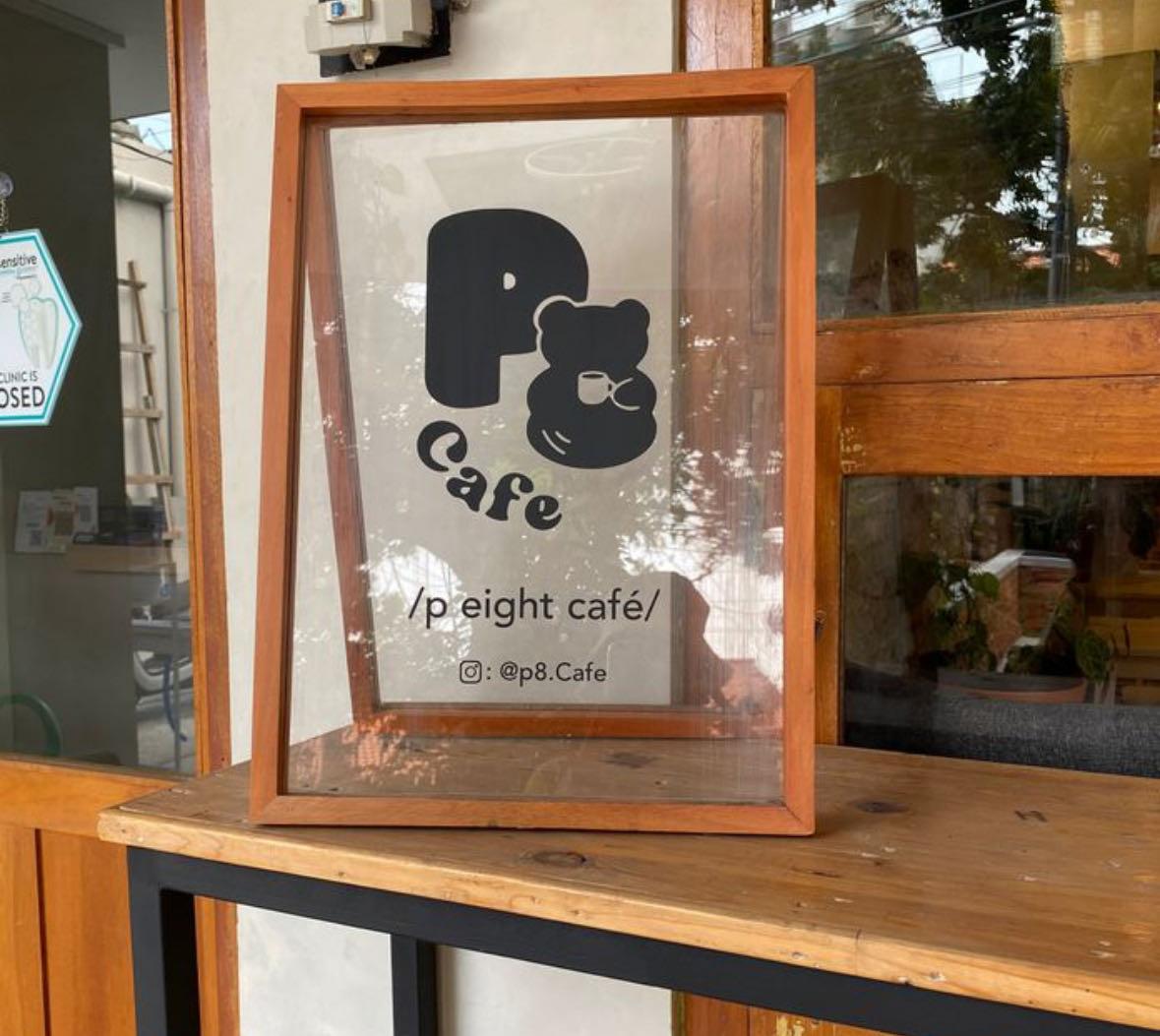 P8 Cafe review