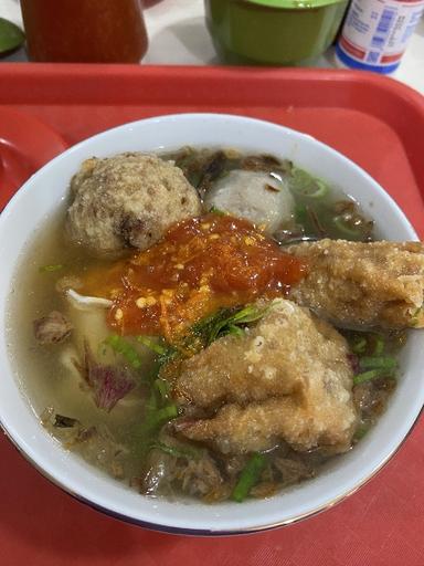 https://dgji3nicqfspr.cloudfront.net/PULO_GADUNG/Restaurant/Bakso_Bakwan_Malang_Cak_Su_Kumis/Reviews/thumbnail/file_1709268958016.jpg