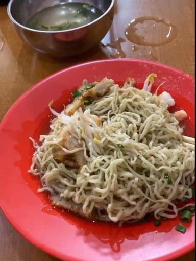 https://dgji3nicqfspr.cloudfront.net/SAWAH_BESAR/Chinese_Restaurant/Bakmi_Ace/Reviews/thumbnail/uploadsuploads-thumb_1715048098650.jpg