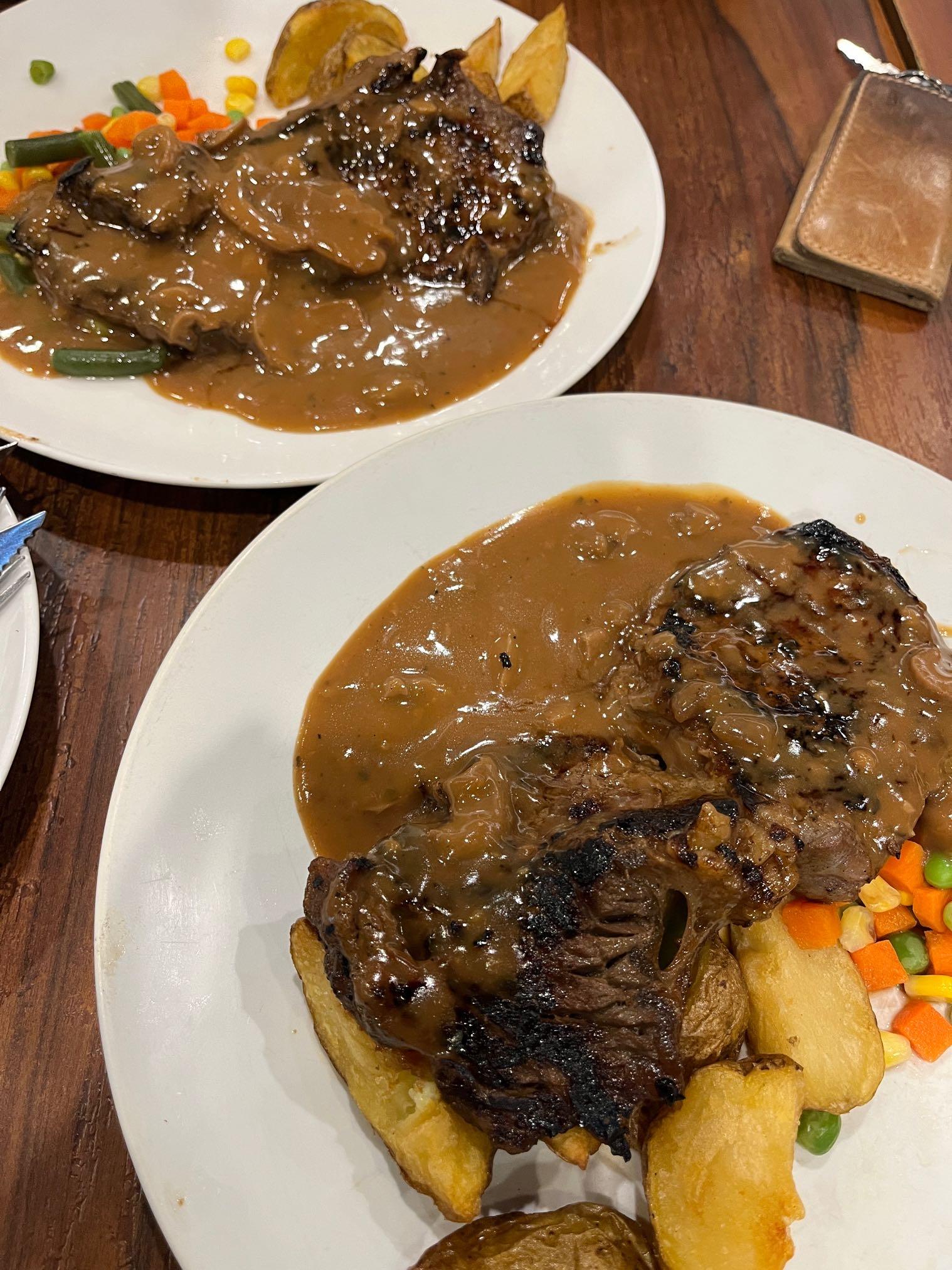 Joni Steak review