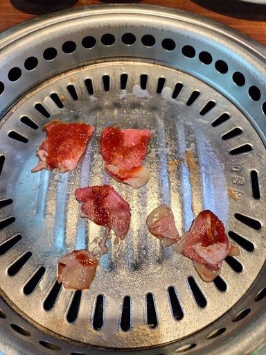 https://dgji3nicqfspr.cloudfront.net/SEMARANG_SELATAN/Japanese_Restaurant/Kakkoii_Japanese_Bbq__Shabu__Shabu_Semarang/Reviews/thumbnail/IMG_Review_1709994787277_compressed5745059434188146003_1709994793105.jpg