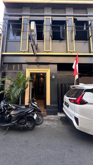 https://dgji3nicqfspr.cloudfront.net/SEMARANG_TENGAH/Cafe/Empress_Coffeehouse/Reviews/thumbnail/file-17EADAC5F079844A-thumb_1723430351705.jpg