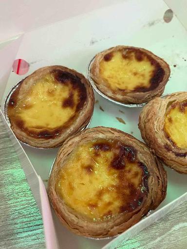 https://dgji3nicqfspr.cloudfront.net/SERPONG/Bakery/Golden_Egg_Tart_Bakery/Reviews/thumbnail/uploadsuploads-thumb_1714308440028.jpg