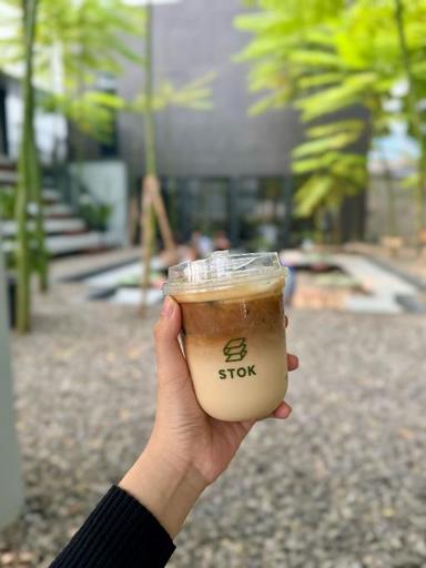 https://dgji3nicqfspr.cloudfront.net/SERPONG/Cafe/Stok_Espresso/Reviews/thumbnail/file-17F6FE5290F27EFF-thumb_1726847138117.jpg