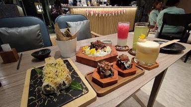 https://dgji3nicqfspr.cloudfront.net/SERPONG/Japanese_Restaurant/Yuimaru_Japanese_Restaurant__Cafe/Reviews/thumbnail/uploadsuploads-thumb_1714003128574.jpg