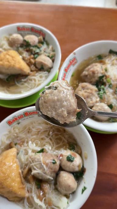 https://dgji3nicqfspr.cloudfront.net/SERPONG/Restaurant/Bakso_Bondan_Solo_Bsd/Reviews/22file-17DAE42BF03F18C3_171893708623922_1718937087998.jpg