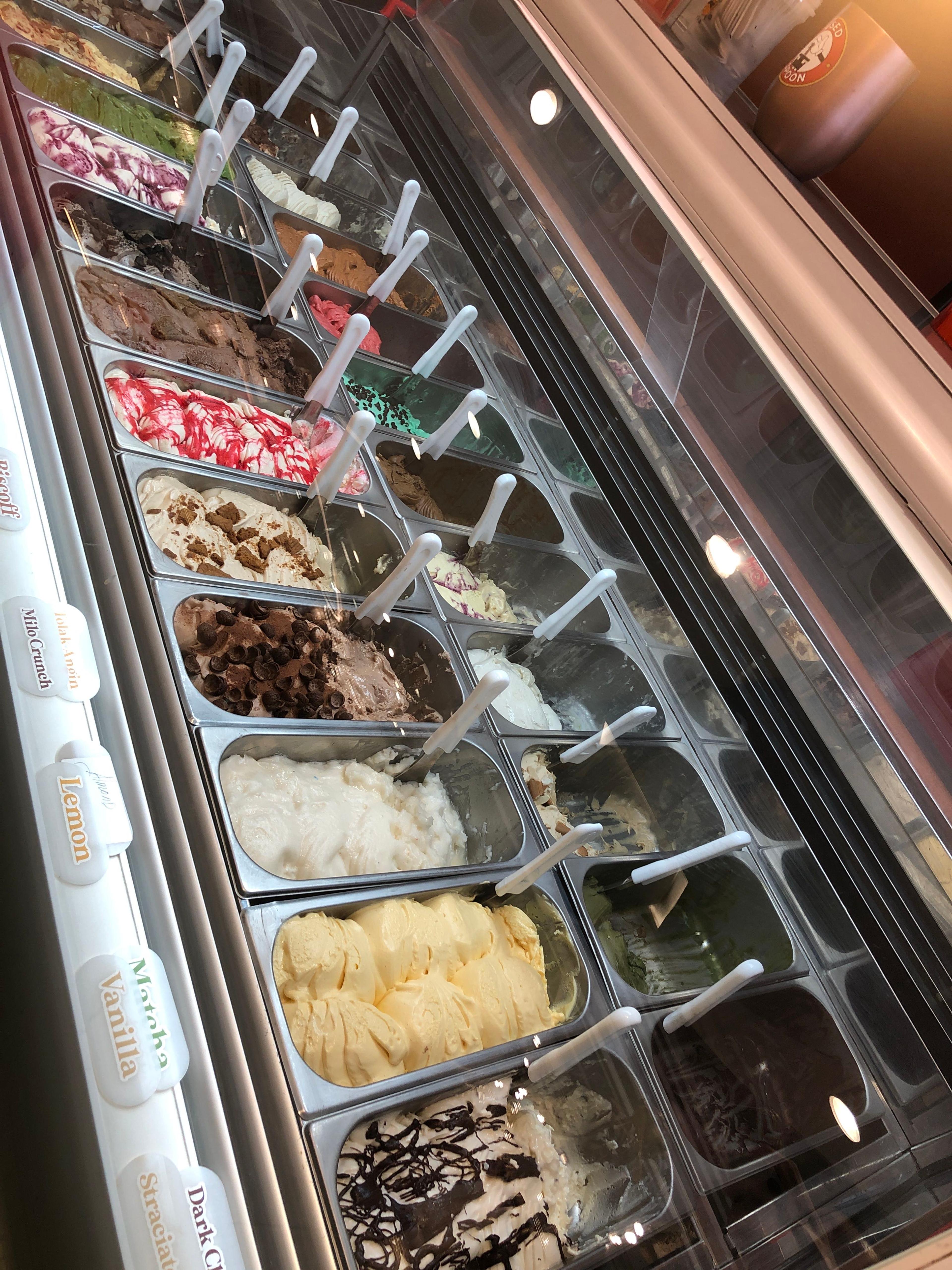 Legato Gelato - Living World review