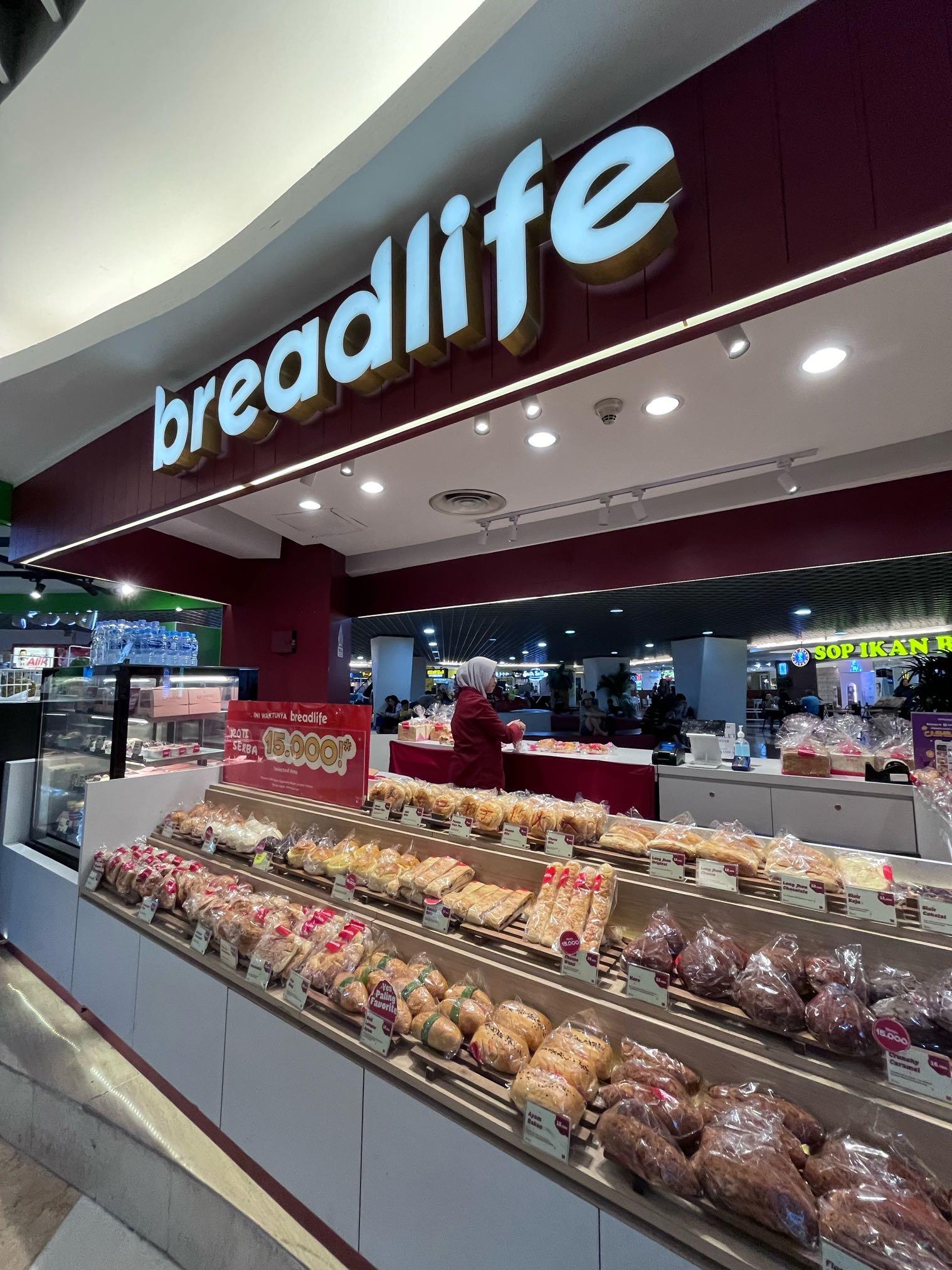 Breadlife Kuningan City review