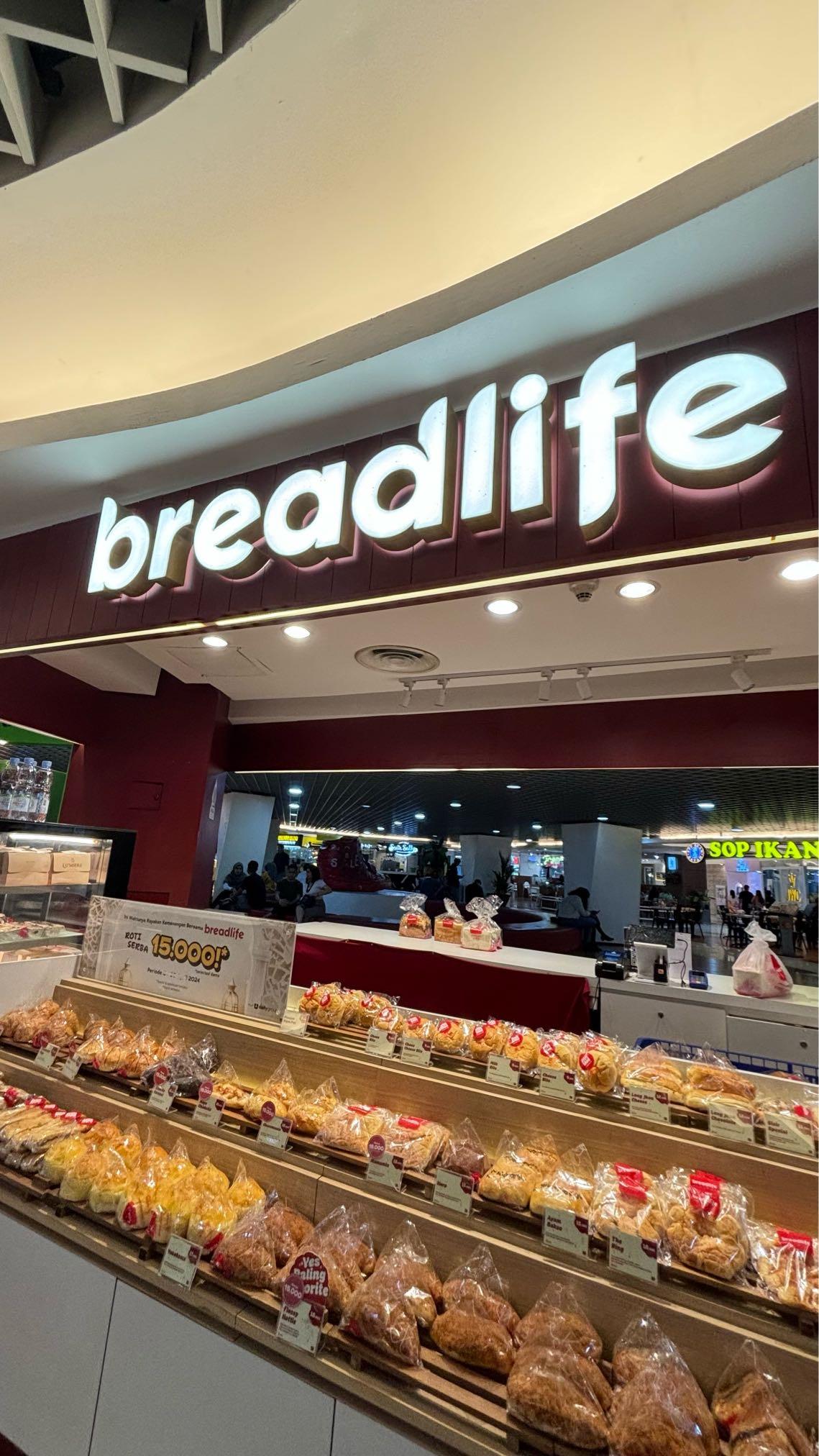 Breadlife Kuningan City review