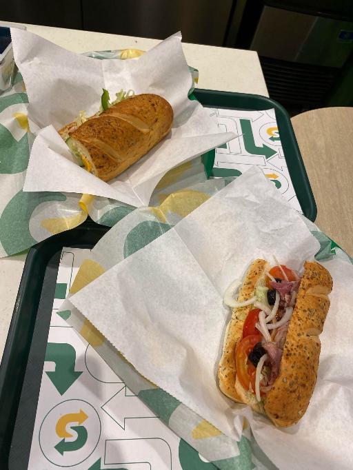 Subway - Setiabudi One  review