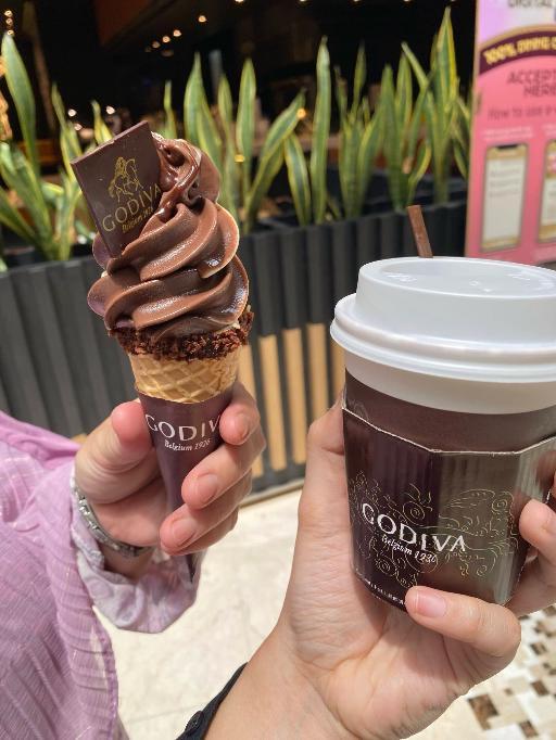 Godiva Kota Kasablanka review